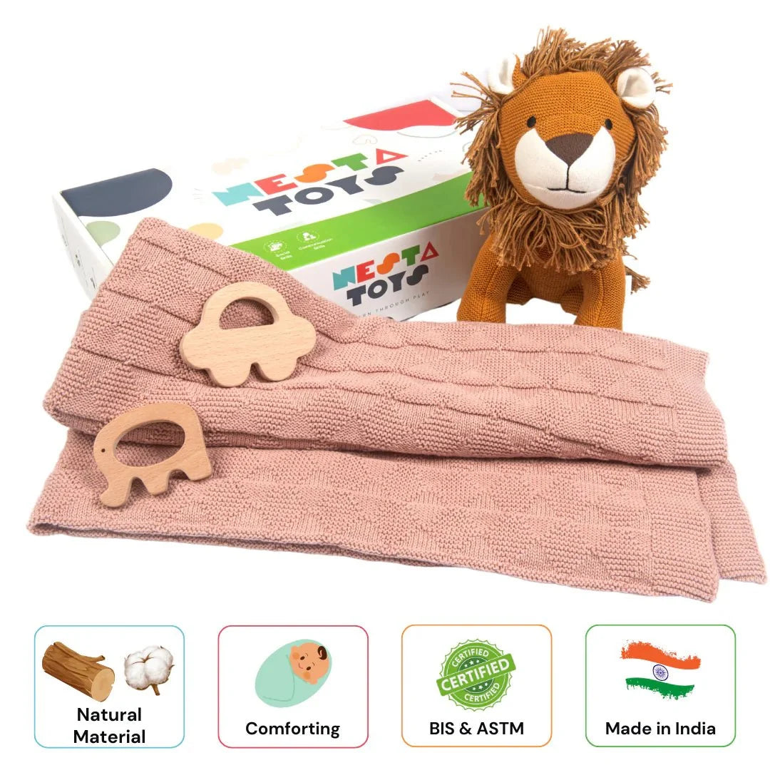 Newborn Gift Set – Swaddle, Lion Plush Toy & Wooden Teethers